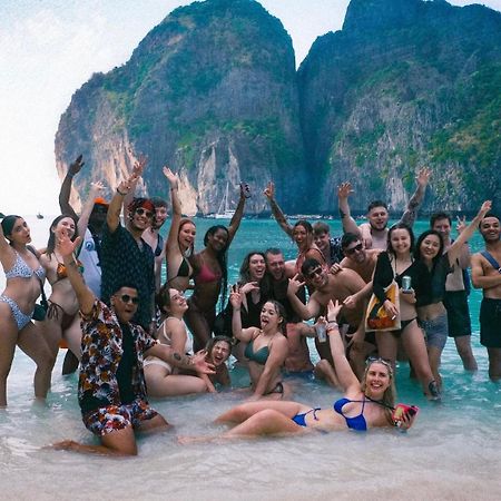 Хостел Bodega Koh Phi Phi Экстерьер фото
